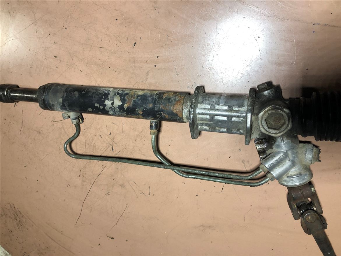 Mazda 626 (GD) 1987-1992 Hidrolik Direksiyon Kutusu