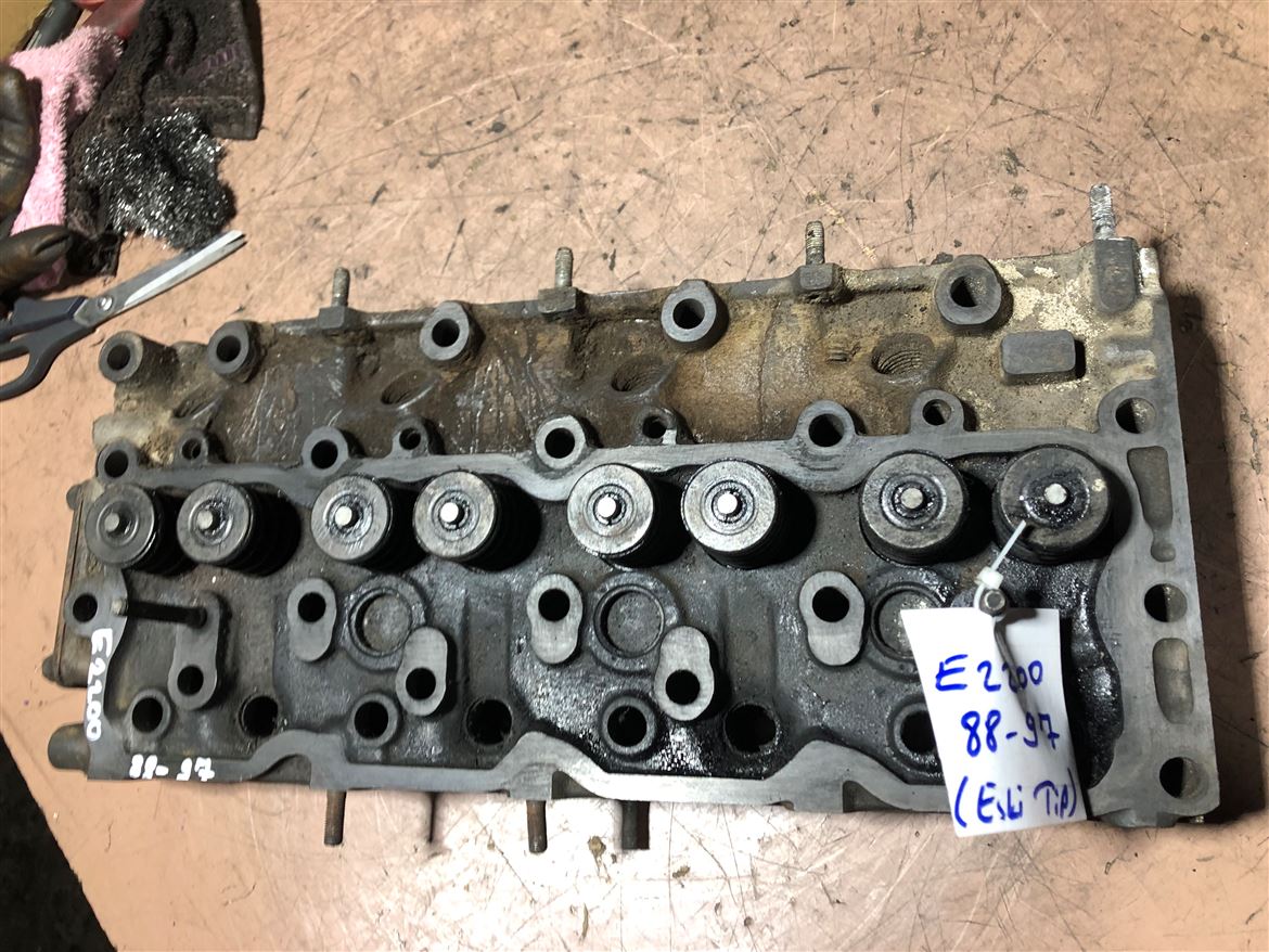Mazda E2200 Besta 1988-1997 Silindir Kapağı