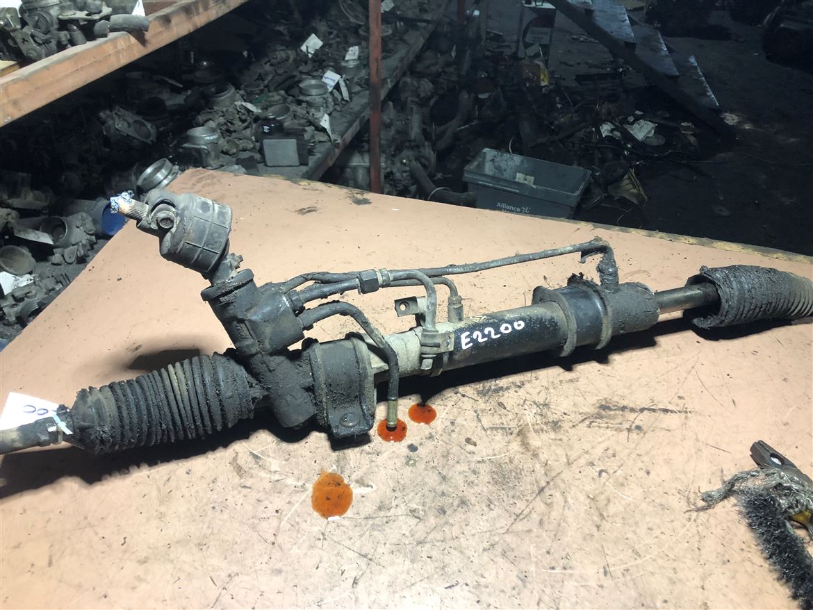 Mazda E2200 Kia Besta Hidrolik Direksiyon Kutusu