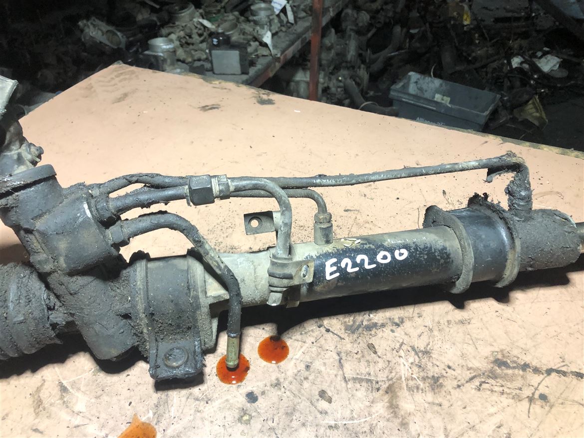 Mazda E2200 Kia Besta Hidrolik Direksiyon Kutusu