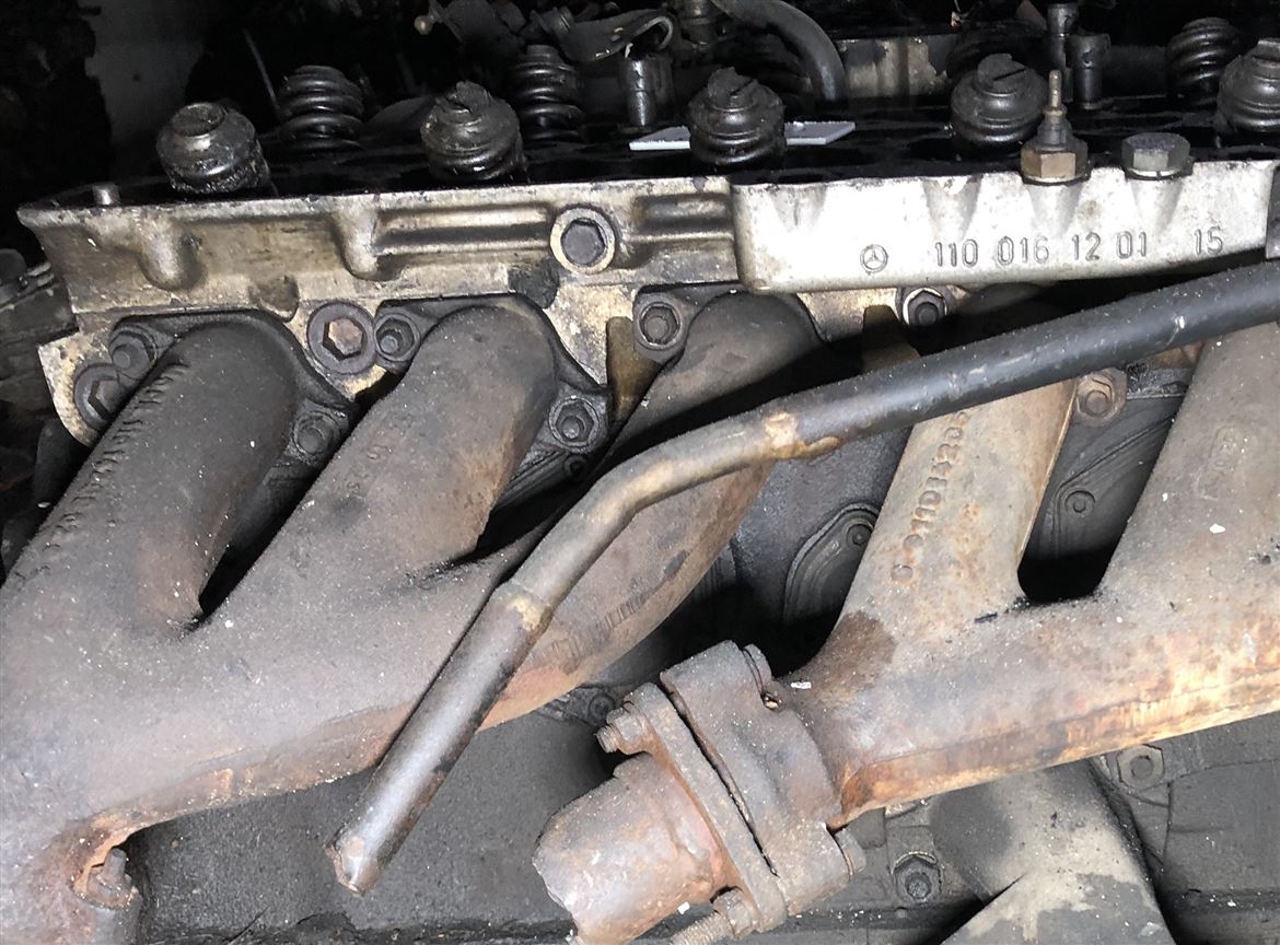 Mercedes 280 W114-W123-W126 (m110) Benzinli Silindir Kapağı