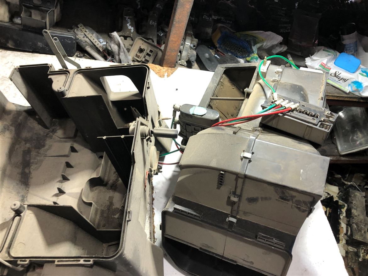 Mercedes C-Class W202 C200 (Klimasız) Komple Kalorifer Kümbeti