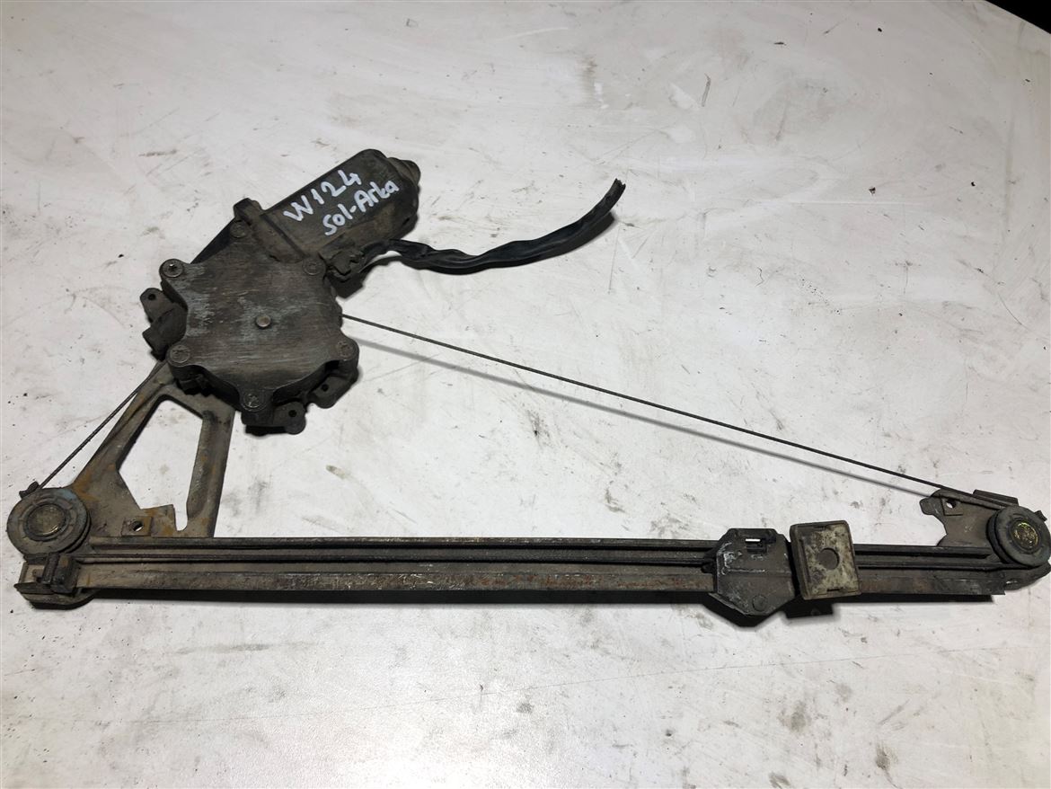 Mercedes w124 Sol Ön Kapı Cam Krikosu