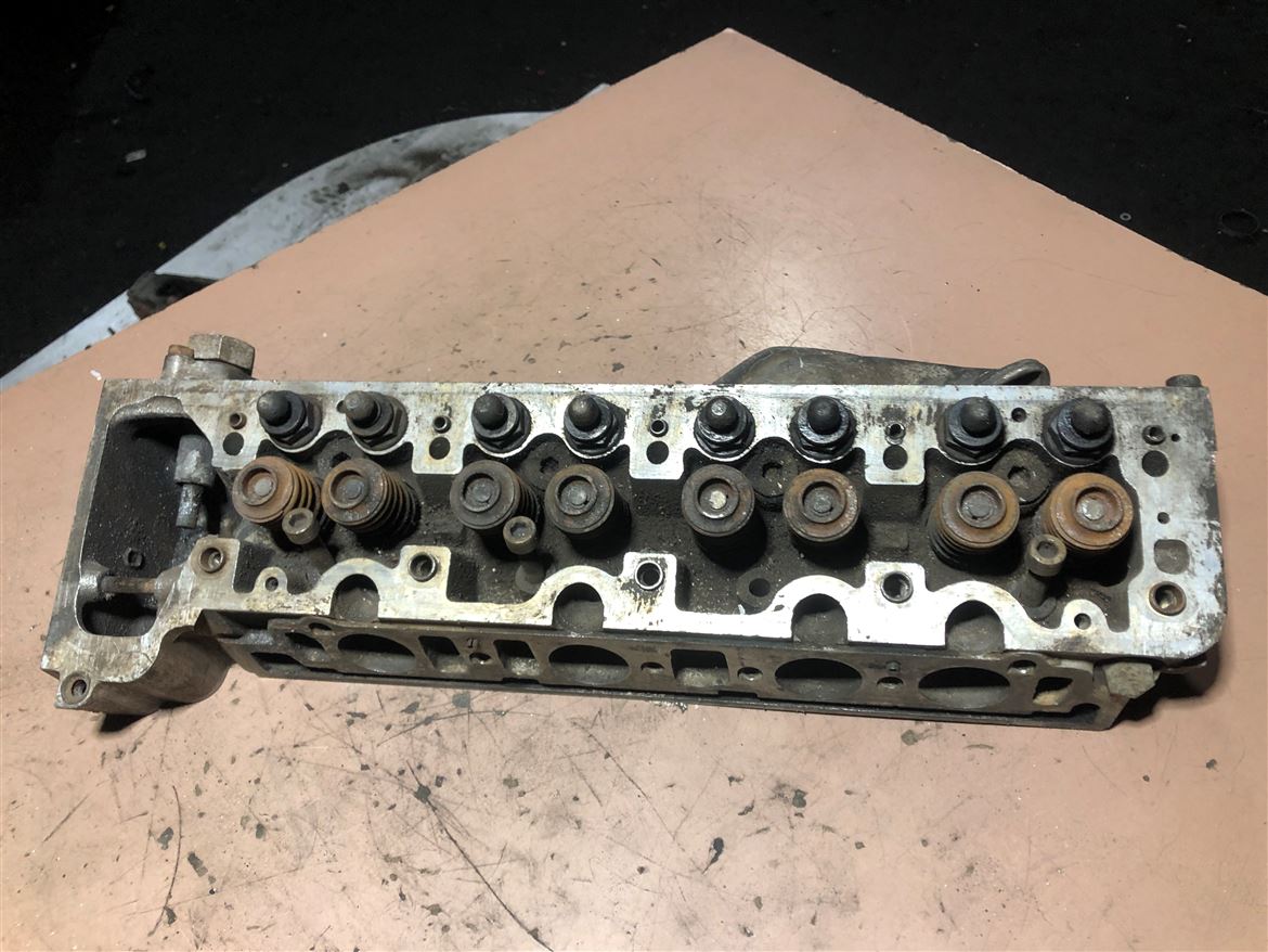 Mercedes W126 420 SE-SEL 4.2 8V 1985-91 Silindir Kapağı R1160163901