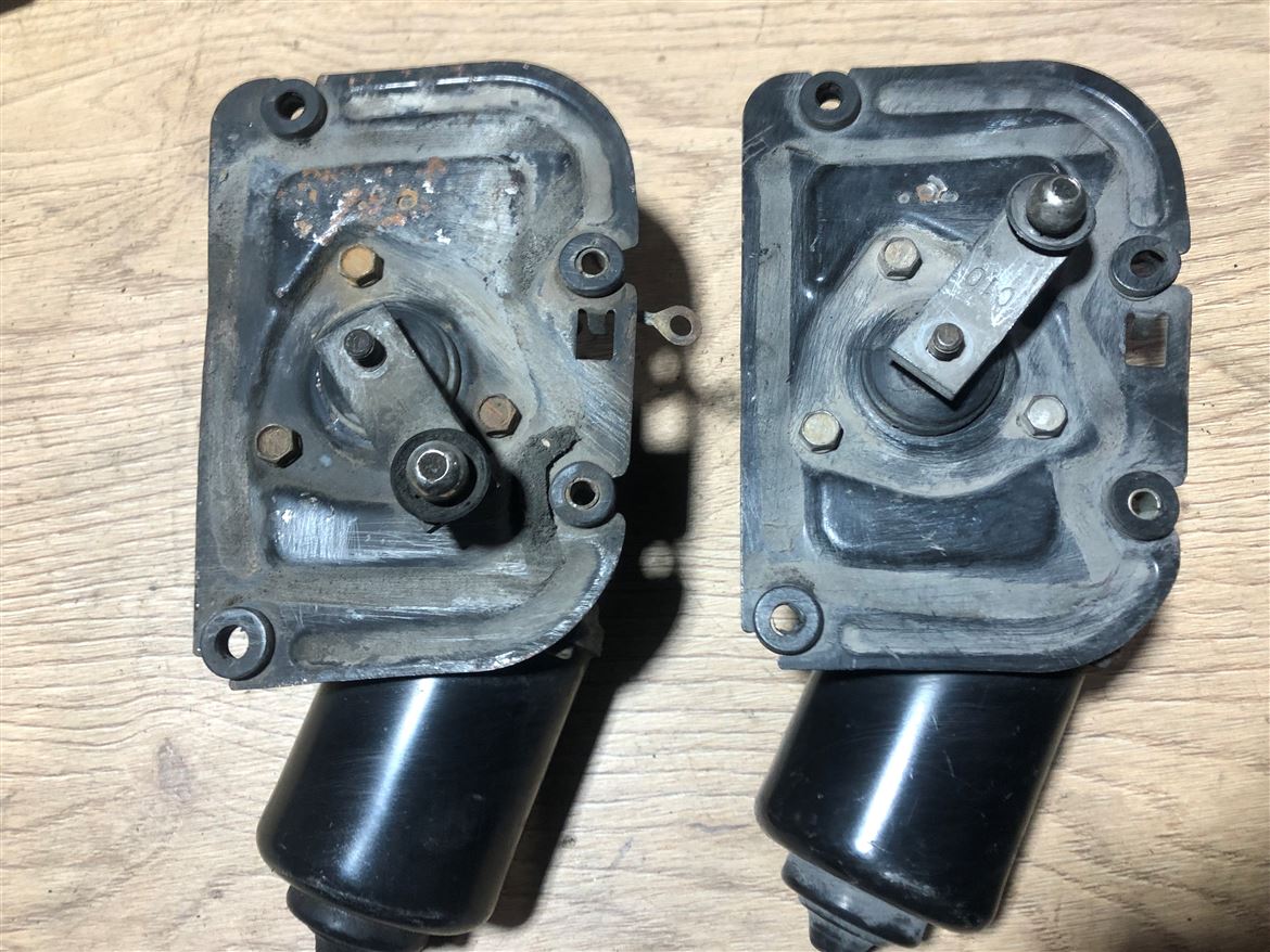 Mitsubishi Lancer 1987-1992 Ön Cam Silecek Motoru (3)