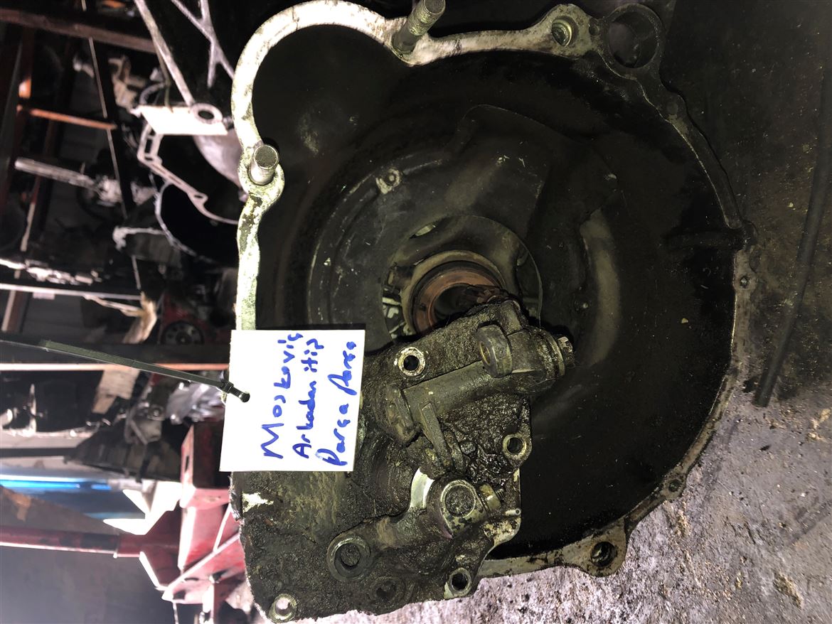 MOSKVICH Çıkma Şanzıman (Arkadan İtişli)