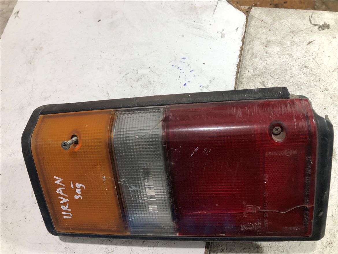 Nissan Urvan Sağ Stop Lambası