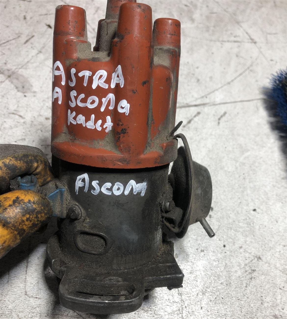 Opel Ascona C Kadett D 1981-1985 Distributor 0237021009