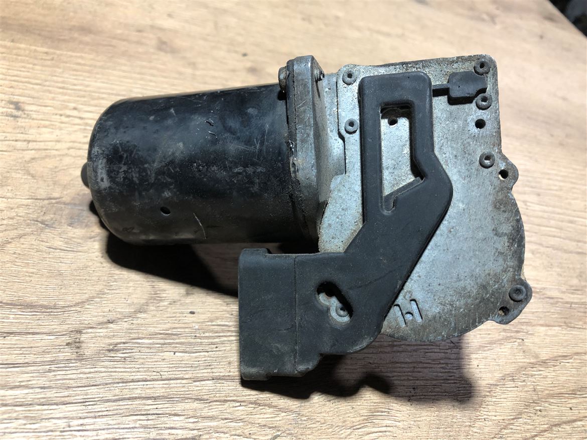 Opel Astra F Corsa B-C Combo C Ön Cam Silecek Motoru (3)