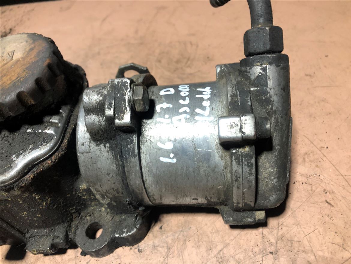 Opel Astra F Vectra A Kadett 1.6-1.7D 1983-98 Fren Vakum Pompası R90106995