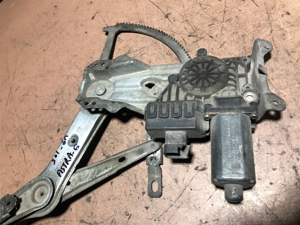 Opel Astra G Zafira A 1998-2004 Sol Ön Kapı Cam Krikosu 90521875