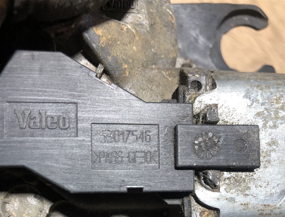 Opel Corsa D 2006-2014 Arka Cam Silecek Motoru (3)