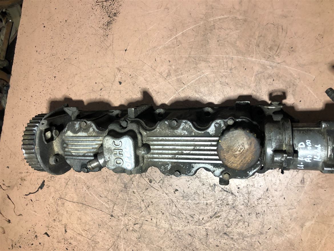 Opel Kadett Ascona Astra Vectra 1980-95 1.6-1.7 D Eksantrik Mili-Eksantrik Yuvası (3)