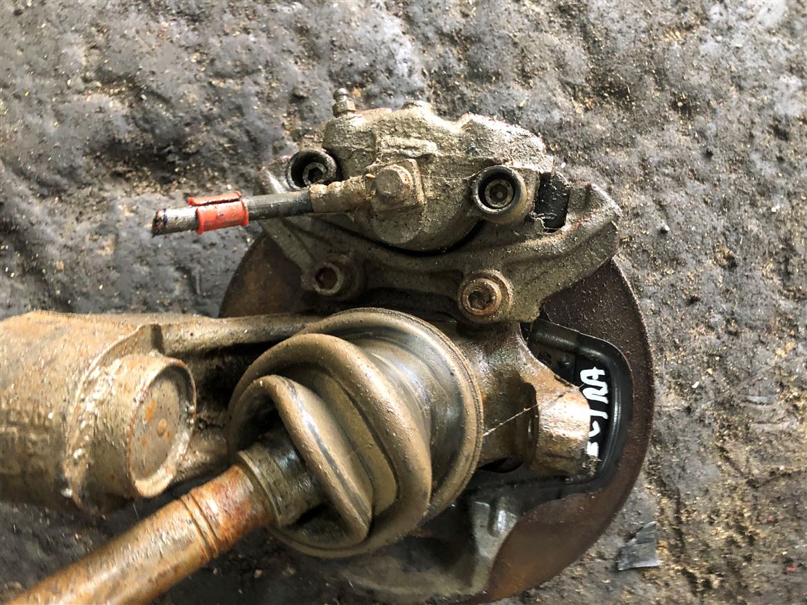 Opel Vectra A 1988-1995 Sol Ön Fren Kaliperi