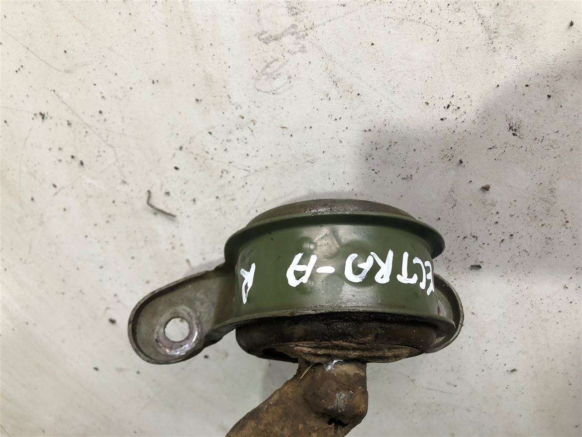 Opel Vectra A Motor Bağlantı Braketi