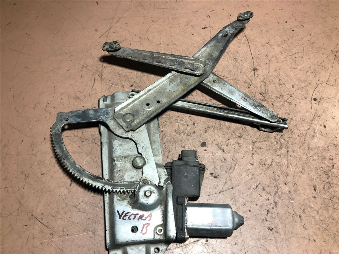 Opel Vectra B 1995-2002 Sol Ön Kapı Cam Krikosu 90520225 - 09153595