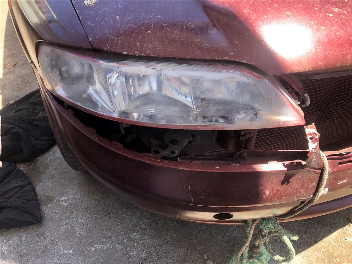 Opel Vectra B 1999-2002 (Makyajlı) Sağ Ön Far