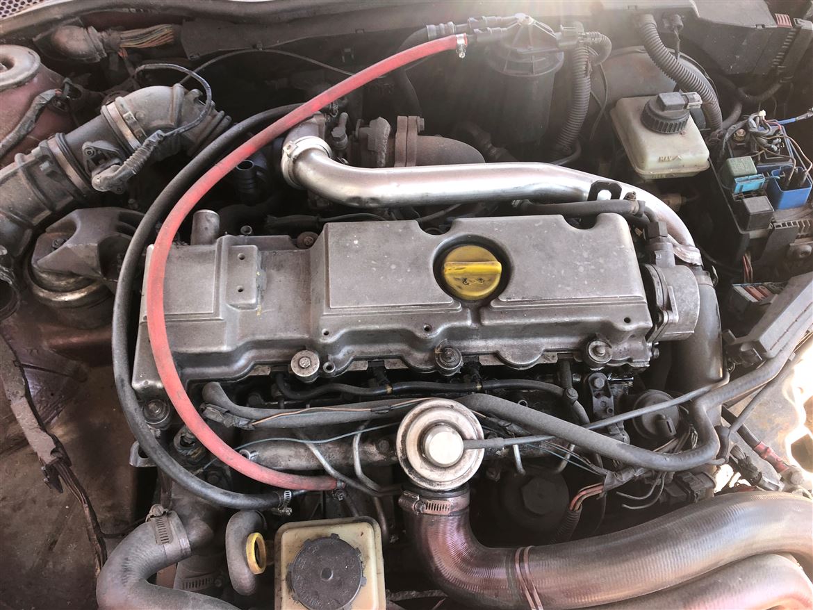 Opel Vectra B 2.0 D 1995-2002 Sigorta Kutusu Panosu