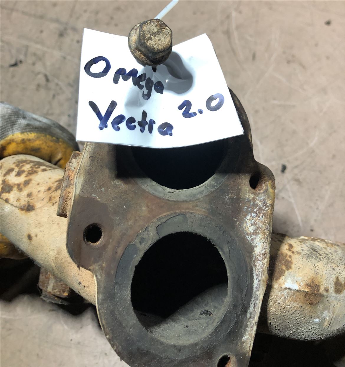 Opel Vectra Omega 2.0 Egzoz Manifoldu 90209995