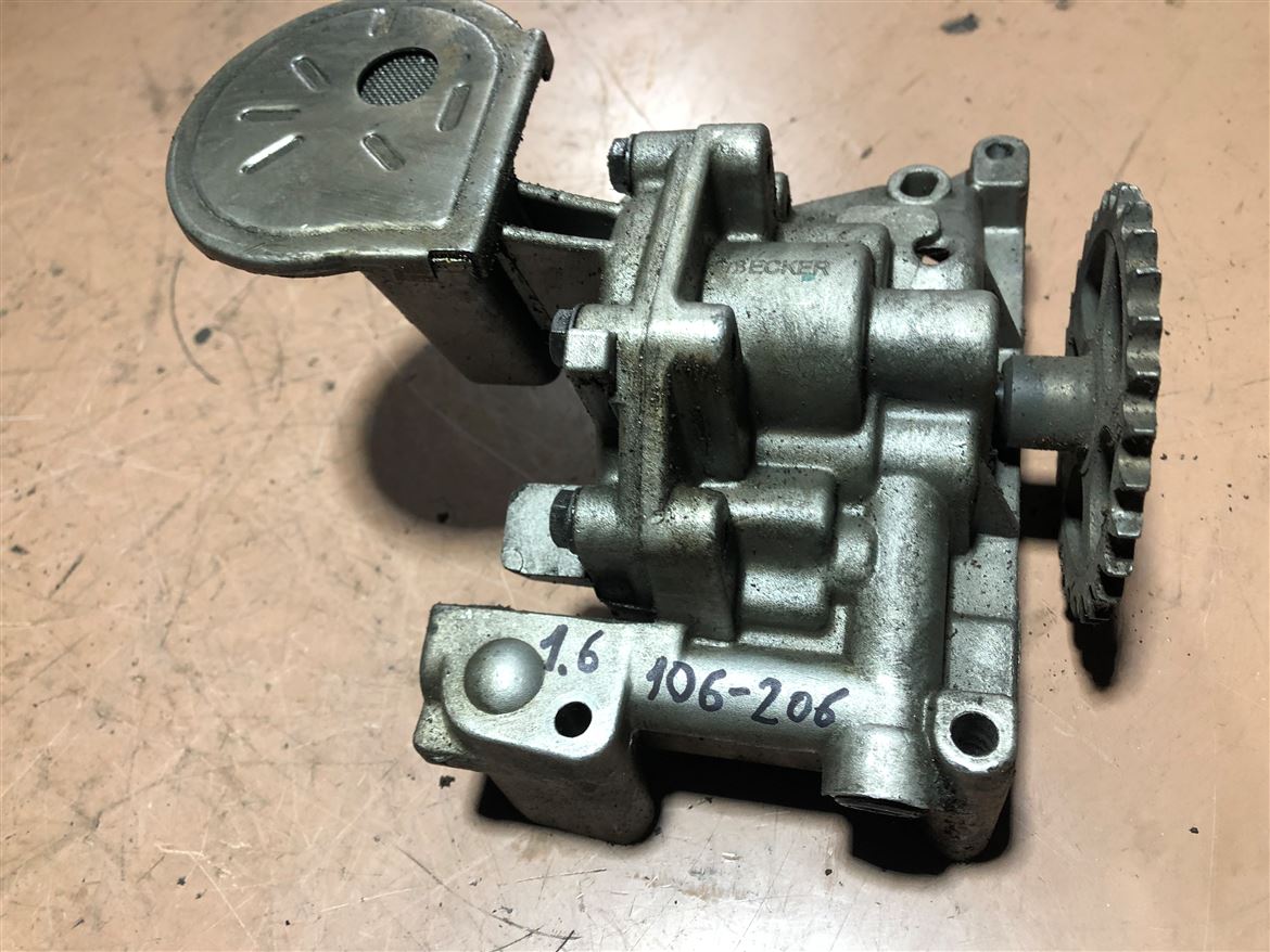 Peugeot 106 206 207 307 C2 C3 C4 1.6 16V Yağ Pompası