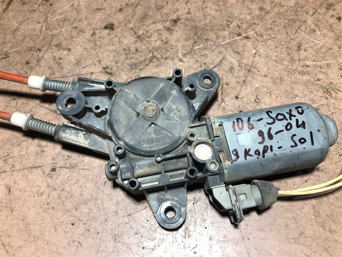 Peugeot 106 Saxo 1996-2004 (Üç Kapı) Sol Ön Kapı Cam Krikosu