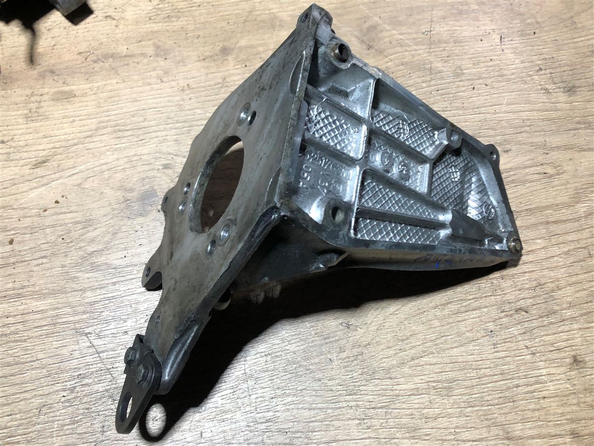 Peugeot Partner Berlingo 1.9 D 1995-2007 Mazot Pompası Bağlantı Ayağı 9625176310