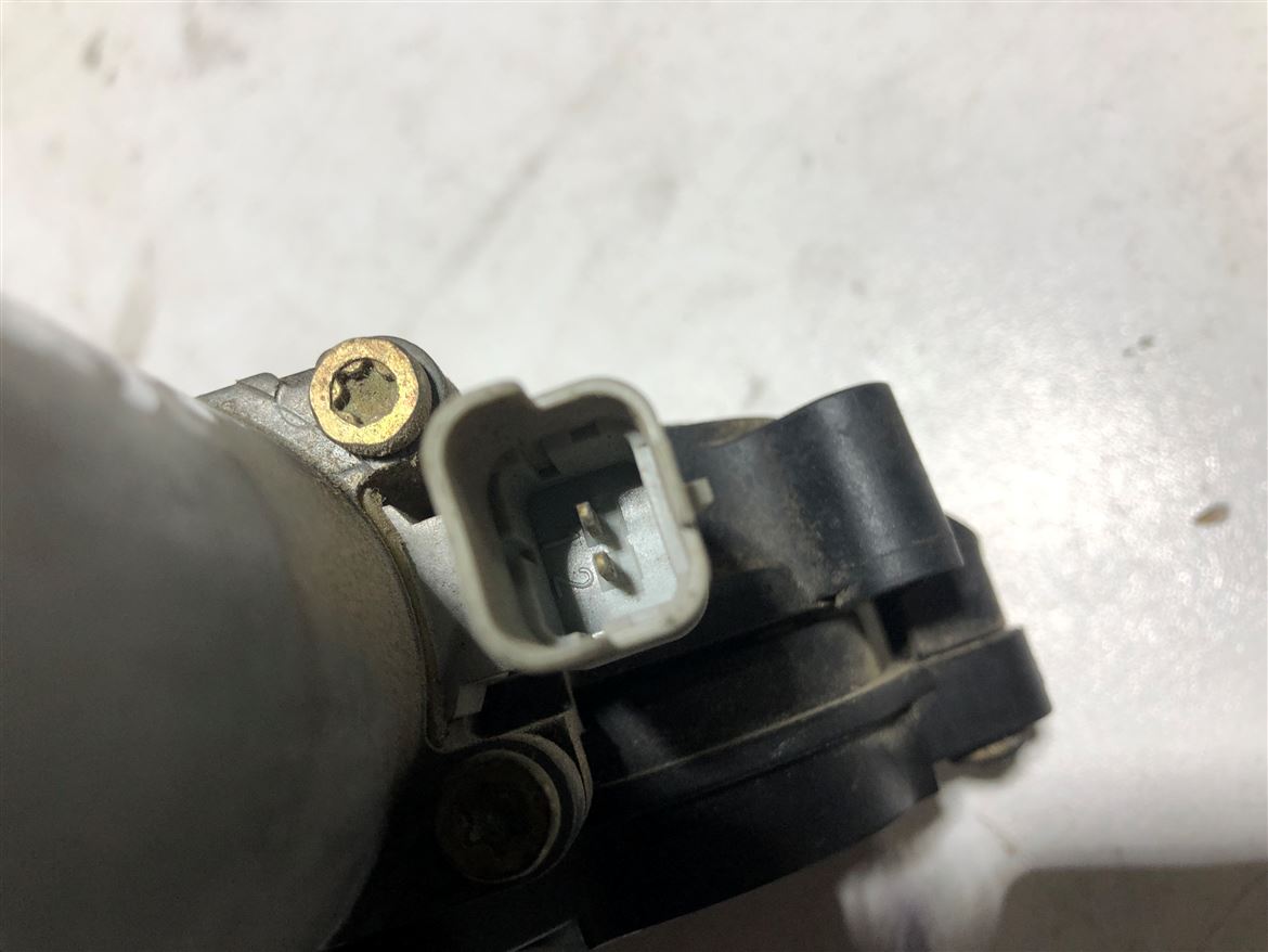 Peugeot Partner Berlingo 1996-08 Sağ Sol Ön Kapı Cam Kriko Motoru