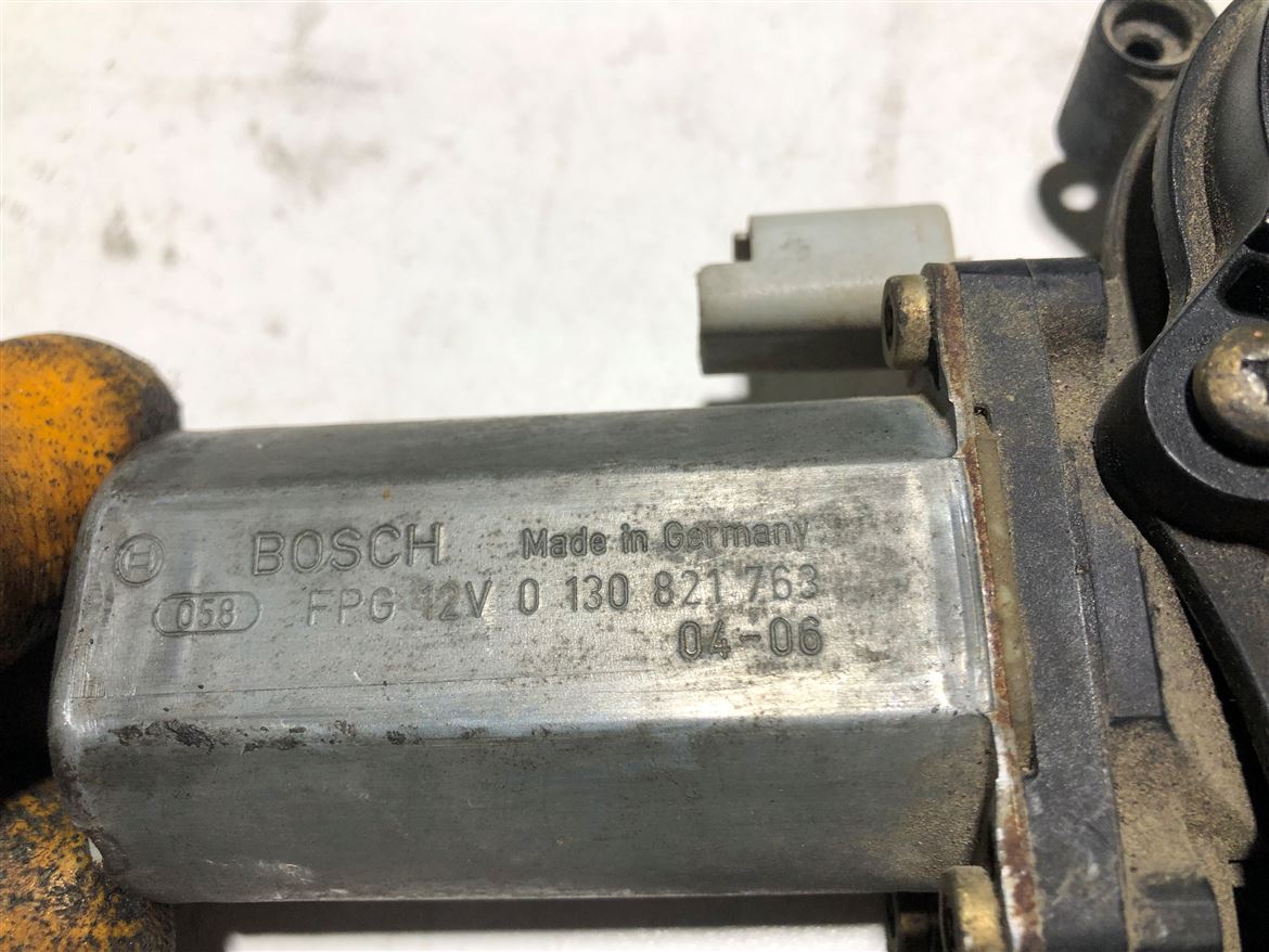 Peugeot Partner Berlingo 1996-08 Sağ Sol Ön Kapı Cam Kriko Motoru