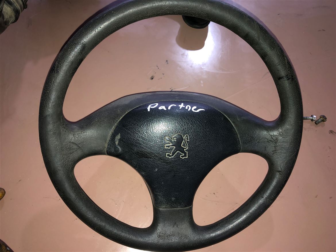 Peugeot PArtner Direksiyon Simidi