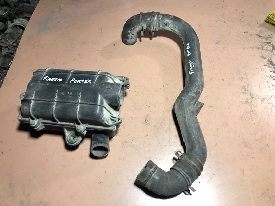 Piaggio Porter Hava Filtre Kutusu ve Hortumu