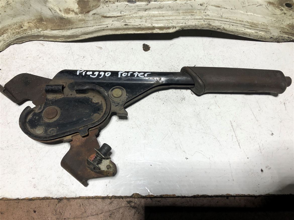 Piaggo Porter El Freni Kolu Tabancası