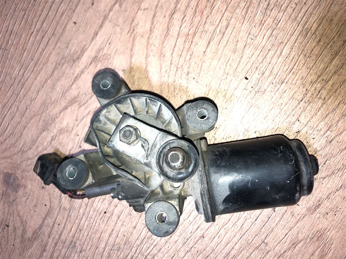Proton 315 415 416 Persona 1995-2000 Ön Cam Silecek Motoru (9)