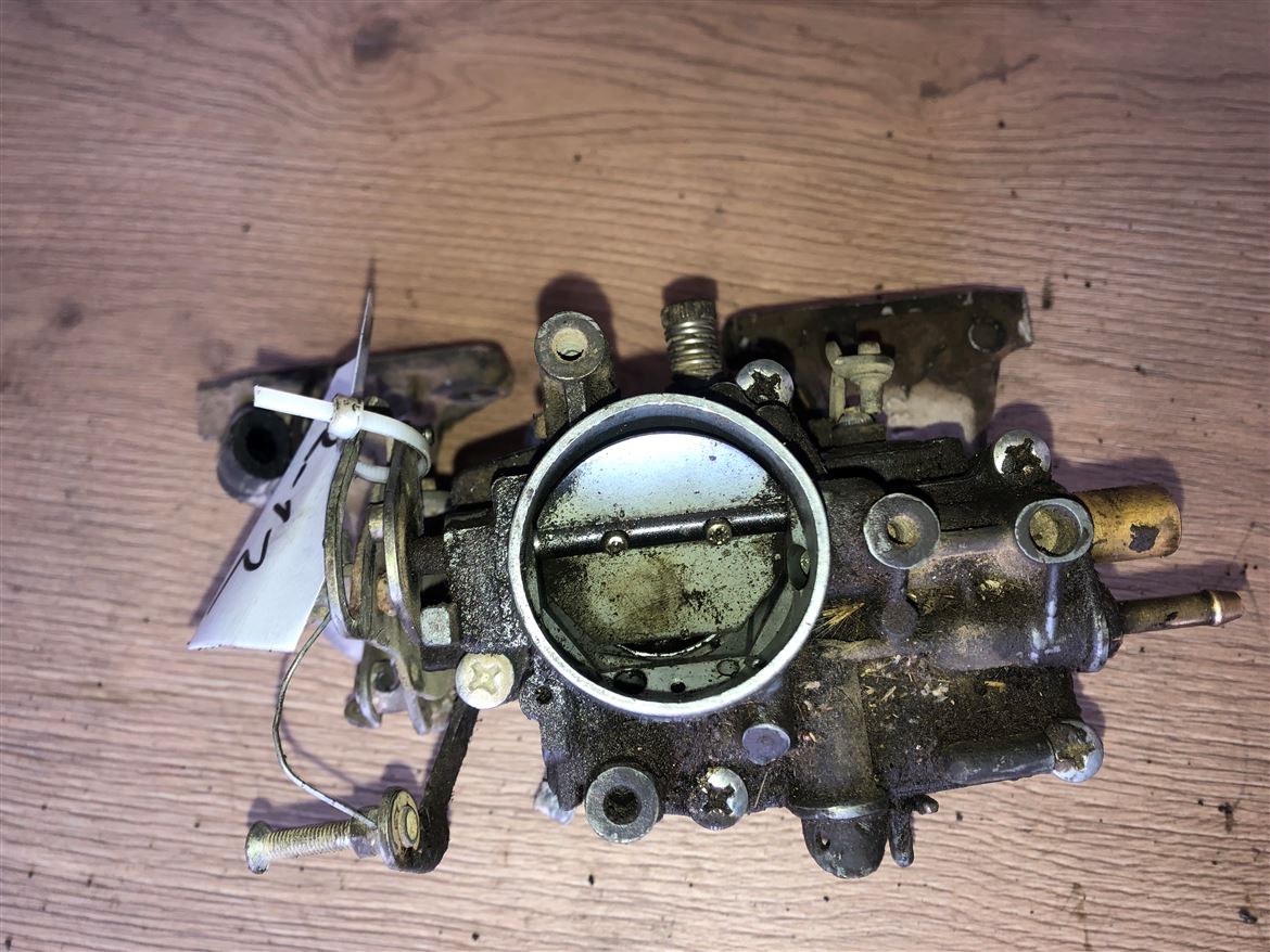 Renault 12 Karbüratör (2)