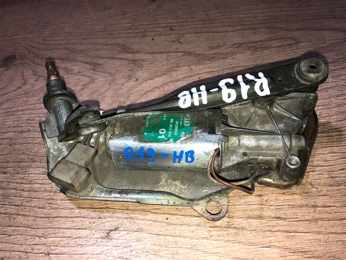 Renault 19 Arka Cam Silecek Motoru (2)