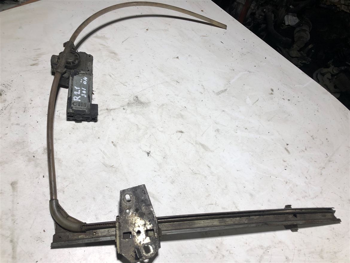 Renault 21 Sol Ön Kapı Cam Krikosu
