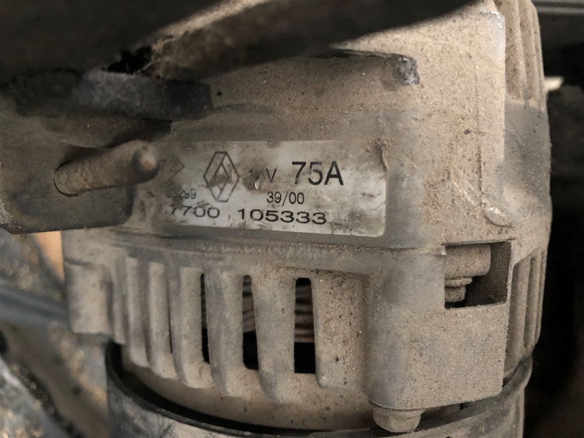 Renault Kangoo 1.9 D (7700 105333) Orjinal Şarj Dinamosu