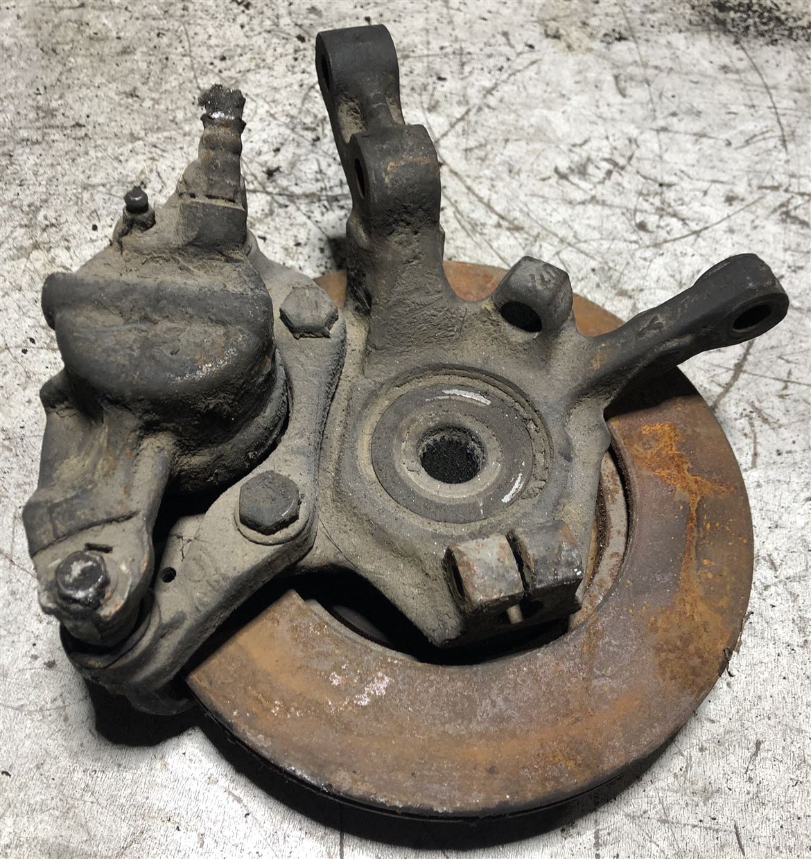 Renault Kangoo 1997-2008 Sağ Ön Fren Kaliperi