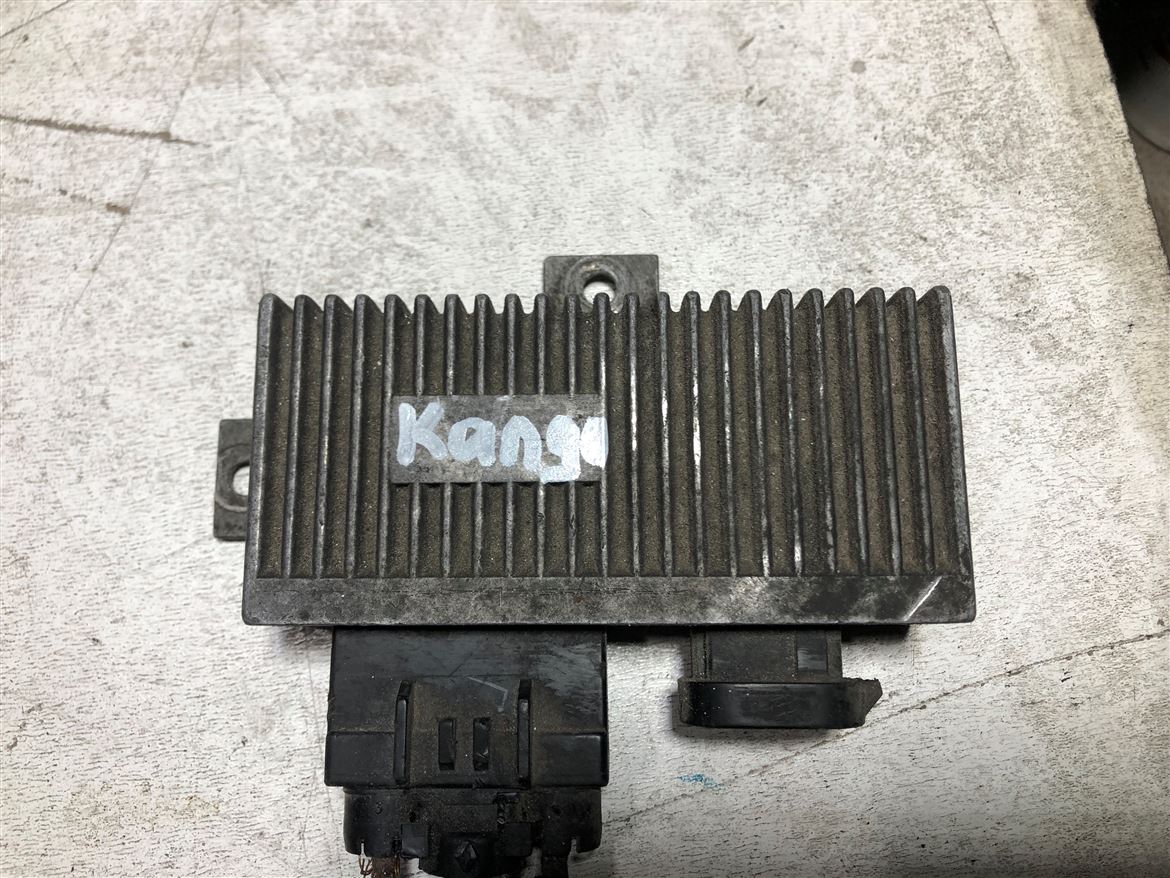 Renault Kangoo Megane Laguna Kızdırma Bujisi Rölesi 7700111525