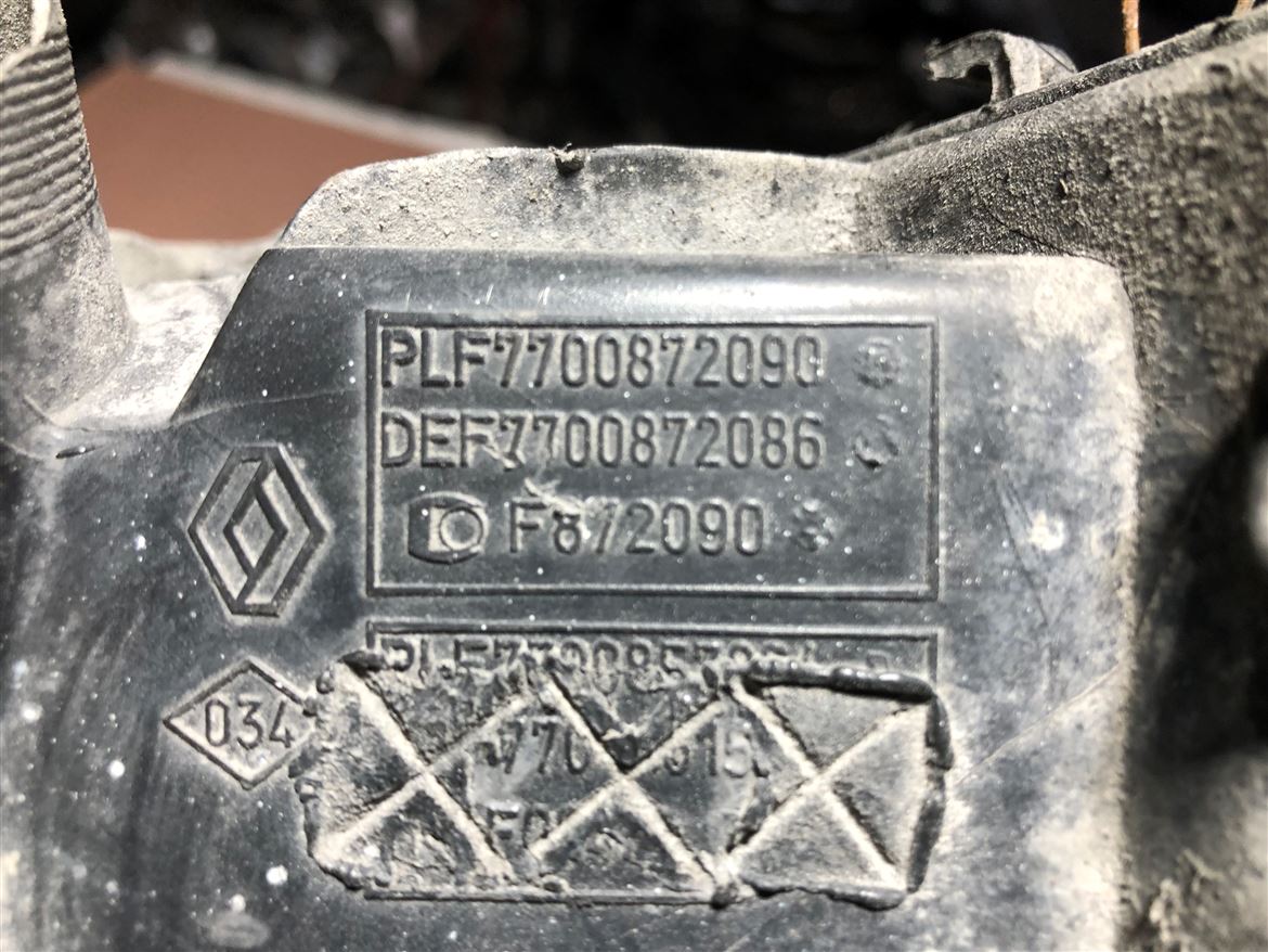 Renault Laguna 1994-2001 Hava Filtre Kutusu 7700872090