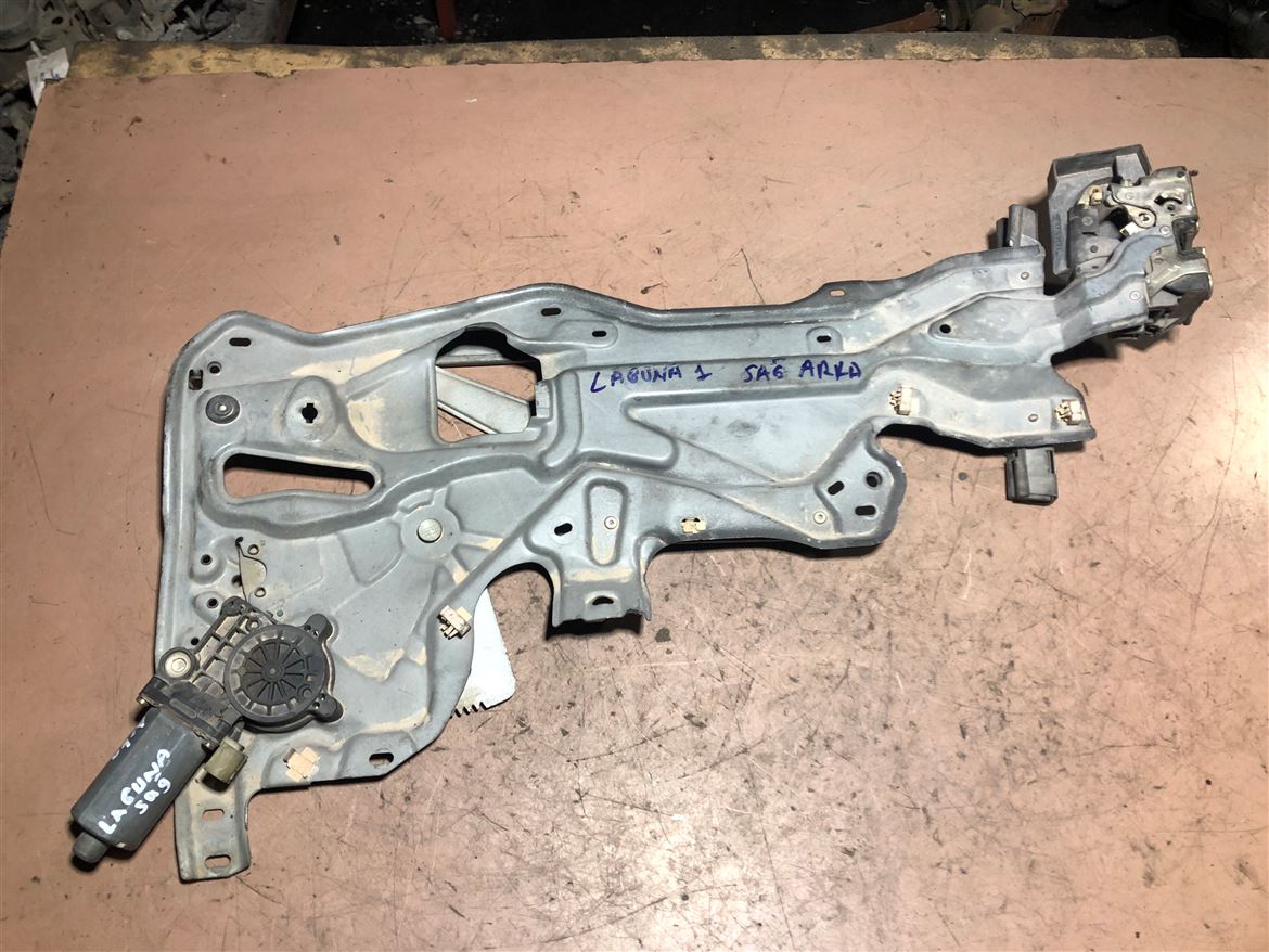 Renault Laguna 1994-2001 Sağ Arka Cam Krikosu