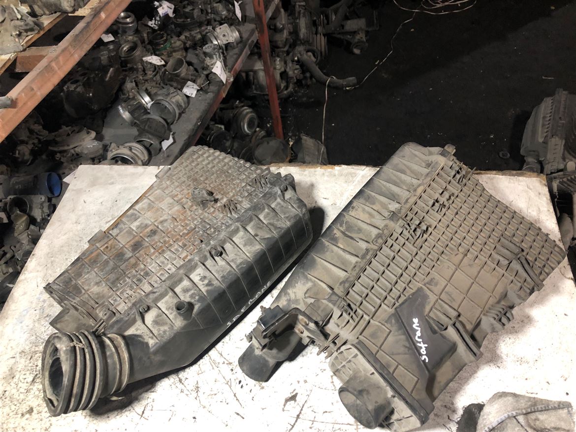 Renault Safrane Hava Filtre Kutusu