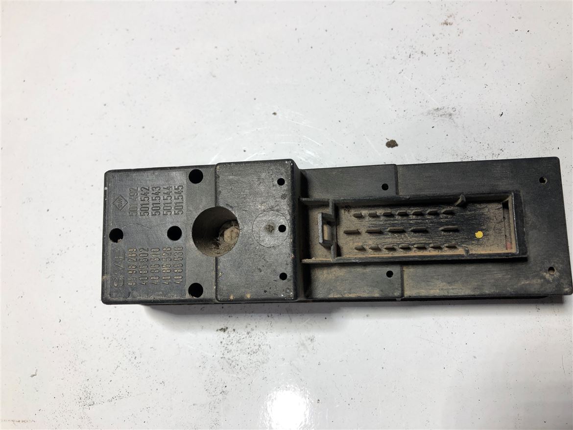 Saab 9000 Sol Ön 4'lü Cam Açma Düğmesi