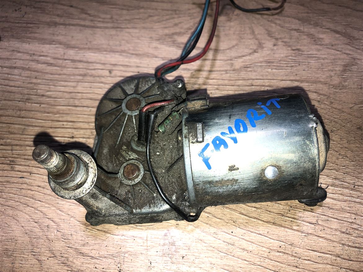 Skoda Favorit Arka Cam Silecek Motoru--2
