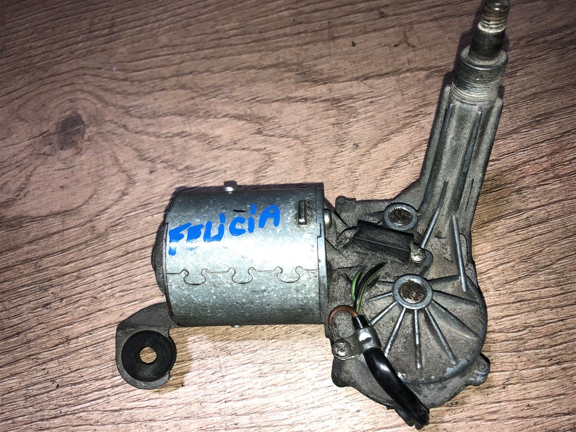 Skoda Felicia Arka Cam Silecek Motoru