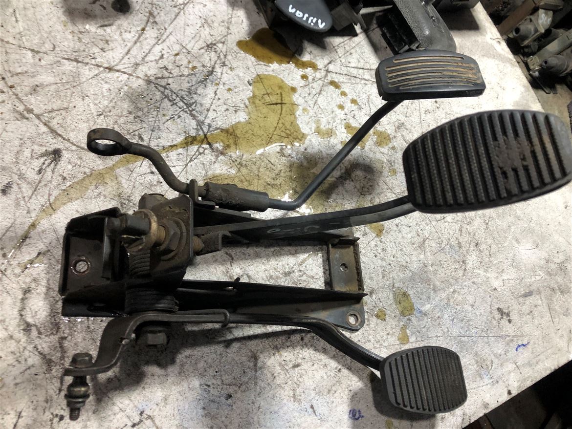 Skoda Felicia Pickup Pedal Seti (Gaz Fren Debriyaj)