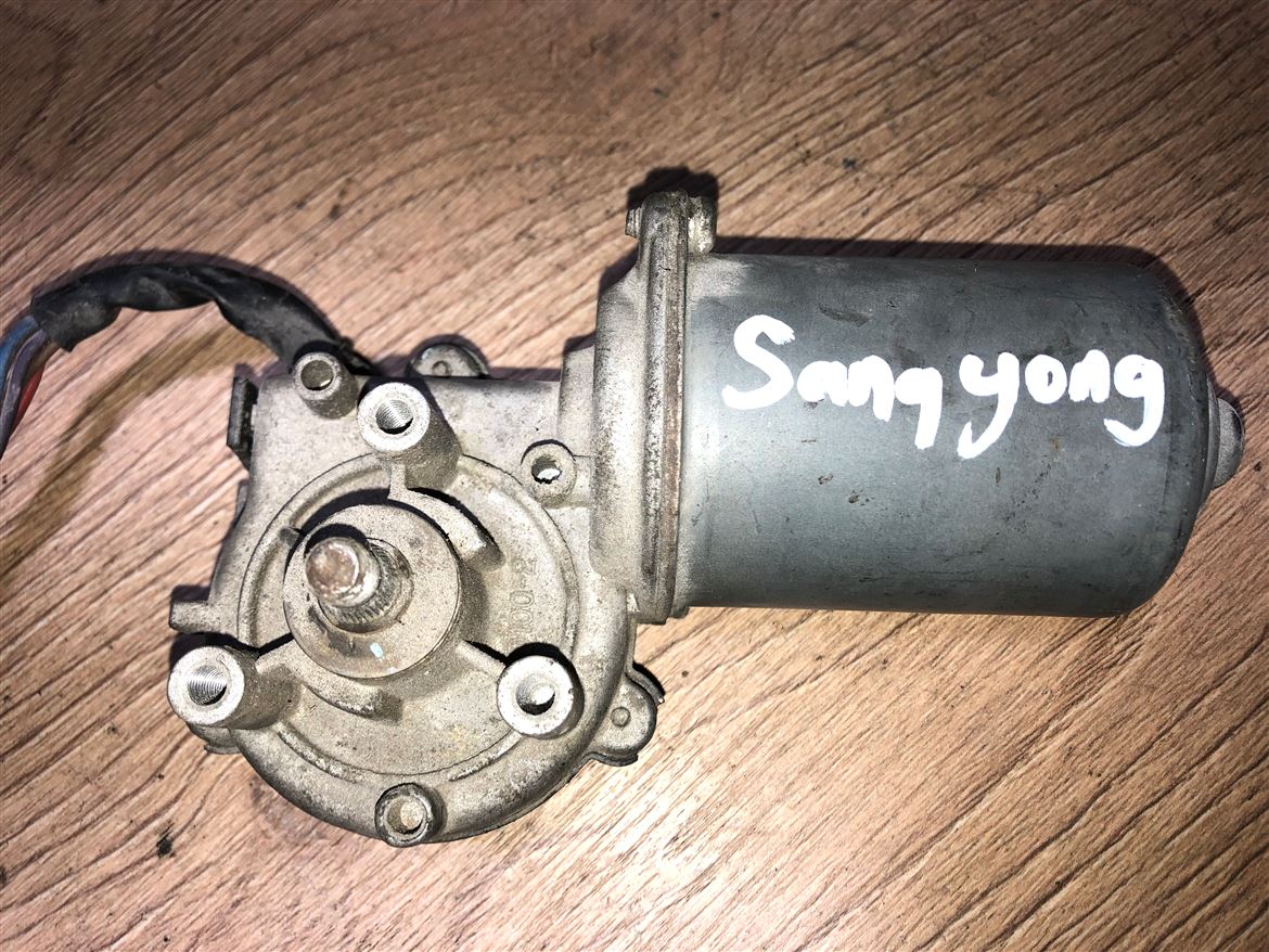 Ssangyong Actyon Kyron Ön Cam Silecek Motoru