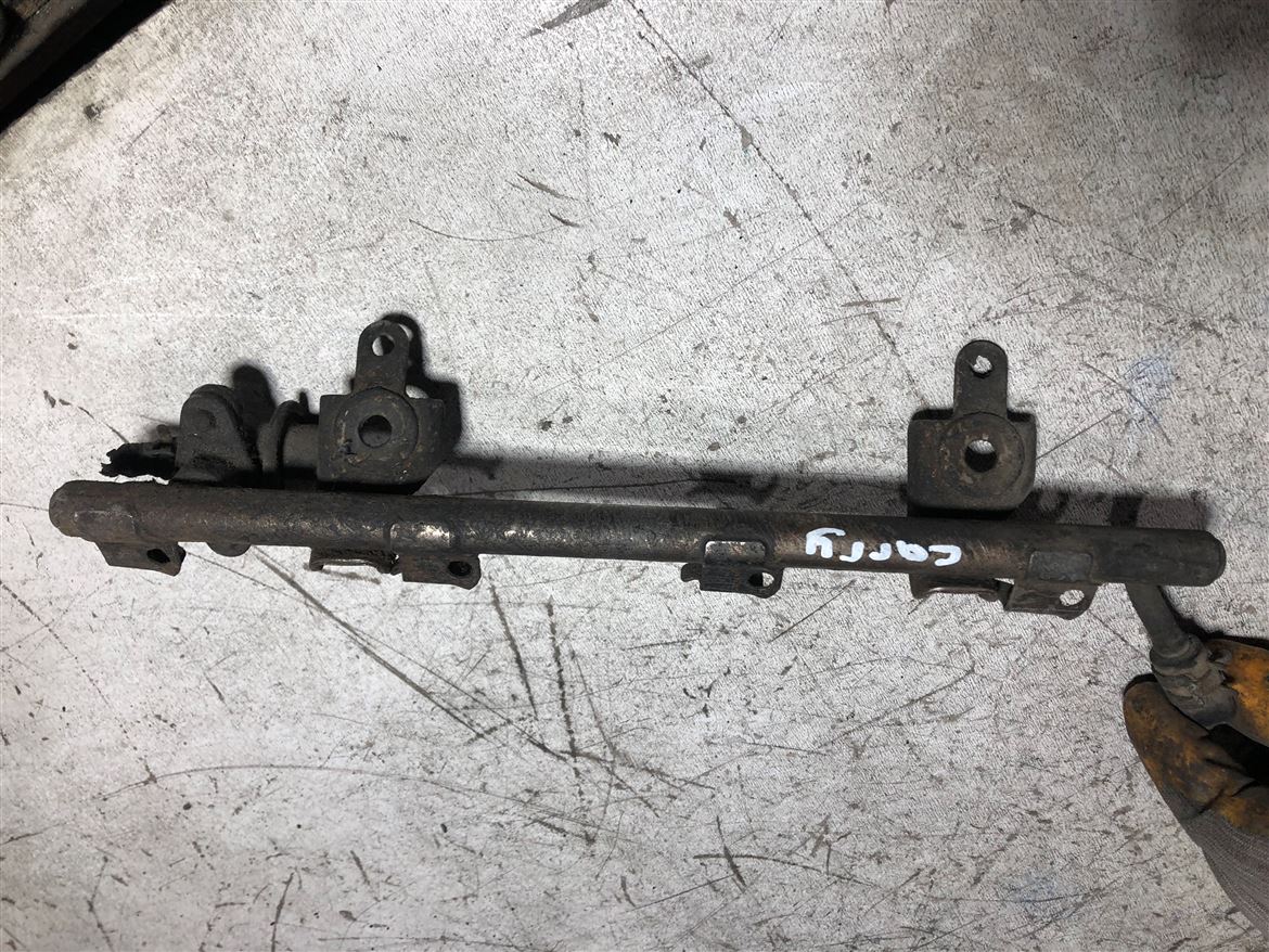 Suzuki Carry Enjektör Kütüğü