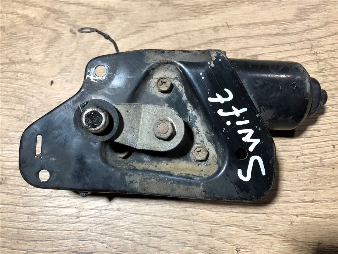 SWuzuki Swift 1989-2001 Ön Cam Silecek Motoru (3)