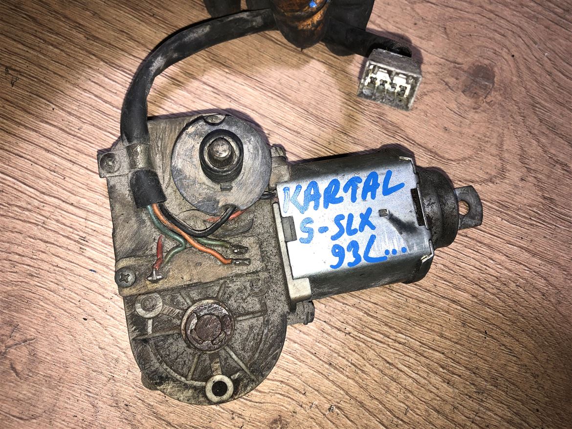 Tofaş Kartal S SLX 1993-2002 Arka Cam Silecek Motoru