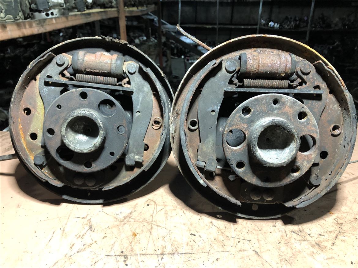 Tofaş Şahin Doğan Kartal Arka Sağ Sol Aks Taşıyıcı Kampana